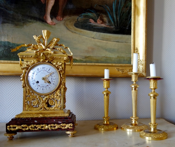 Gérard Jean Galle : grand bougeoir Empire en bronze doré au mercure, modèle du Château de Fontainebleau, 