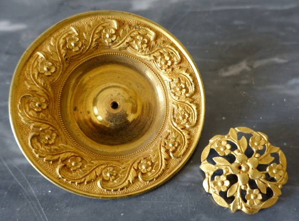Série de 4 embrases de rideaux Empire Restauration en bronze doré