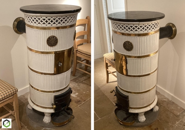 Suite de 4 pieds griffes pour poêle en faïence XIXe