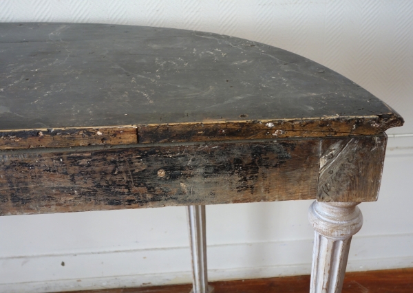 Large Louis XVI half-moon-shaped console, patinated wood, 18th century