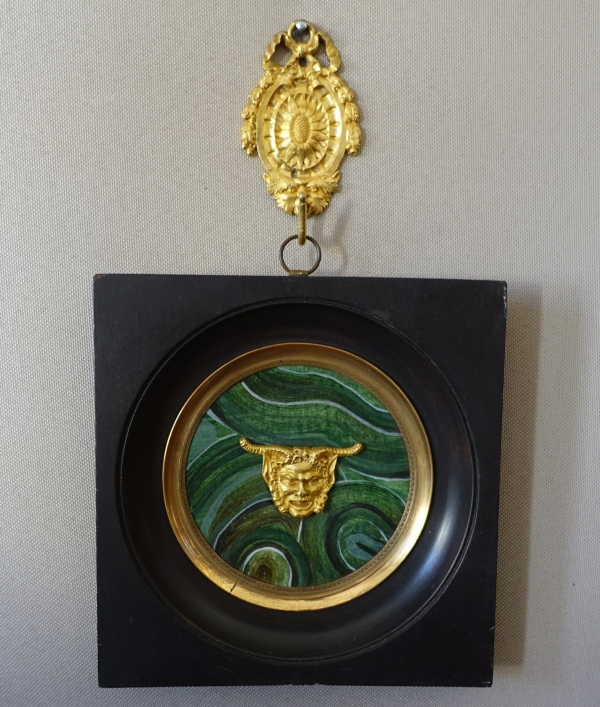 Paire de porte-montres Louis XVI en bronze ciselé et doré au mercure - suspente miniature