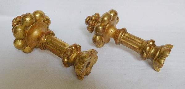 Pair of gilt wood curtain holders, Napoleon III period, mid 19th century