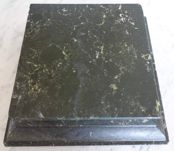 Socle de présentation néoclassique en marbre vert de mer pour buste