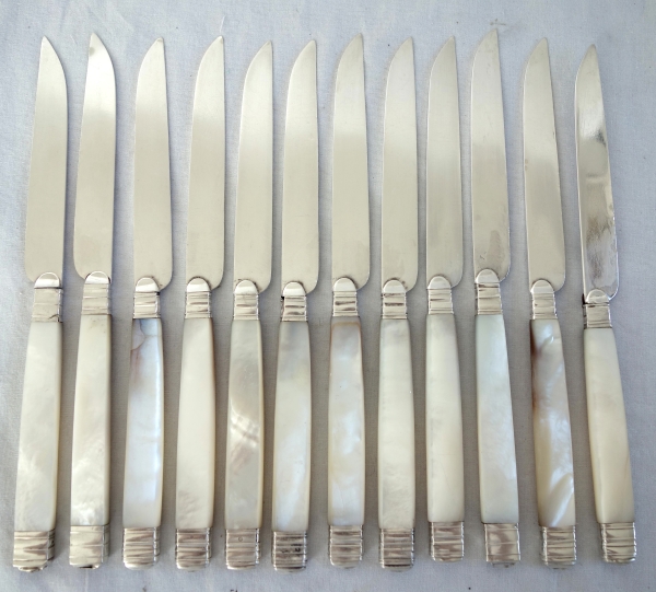 Set of 12 Empire fruits knives, sterling silver blades, mother of pearl handles