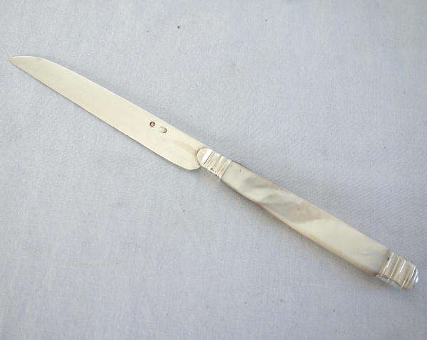 Set of 12 Empire fruits knives, sterling silver blades, mother of pearl handles