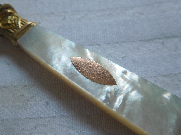 Antique French 12 vermeil & mother of pearl fruit knives, 19th century circa 1830