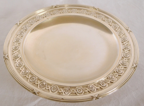 Sterling silver Louis XVI style plate / biscuit server, late 19th century