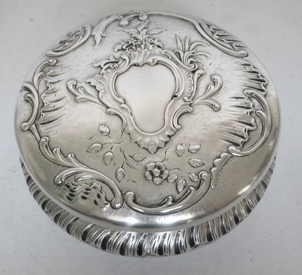 Sterling silver candy box, Louis XV Rococo style, silversmith Puiforcat