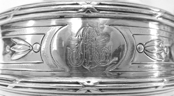 Cafetière / verseuse de style Louis XVI en argent massif par Lapar, poinçon Minerve