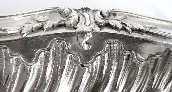 Sterling silver Rococo style bread basket, silversmith Ravinet & Cie