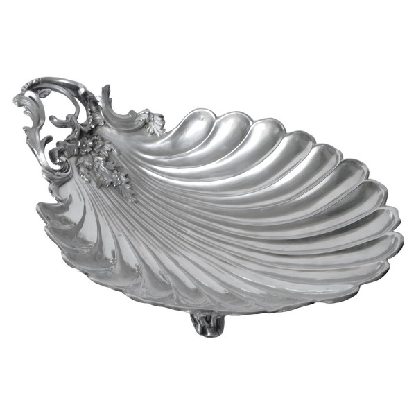 Louis XV style sterling silver bread basket, late 19th century