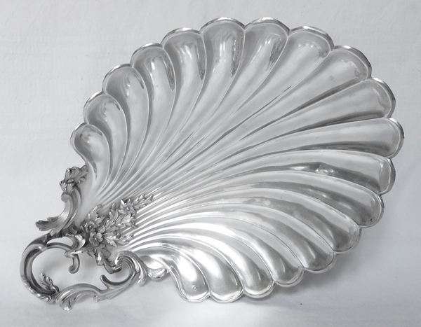 Louis XV style sterling silver bread basket, late 19th century