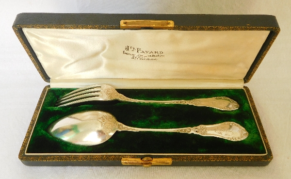 Sterling silver cutlery set for a child, silversmith Victor Boivin