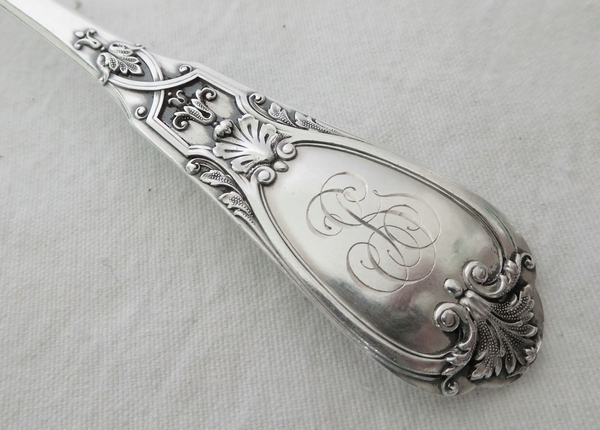 Sterling silver strawberry serving spoon, French Regency style (Louis XIV / Louis XV), Hénin & Cie