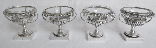 Empire sterling silver mustard and salt set : 4 salt cellars, a mustard pot