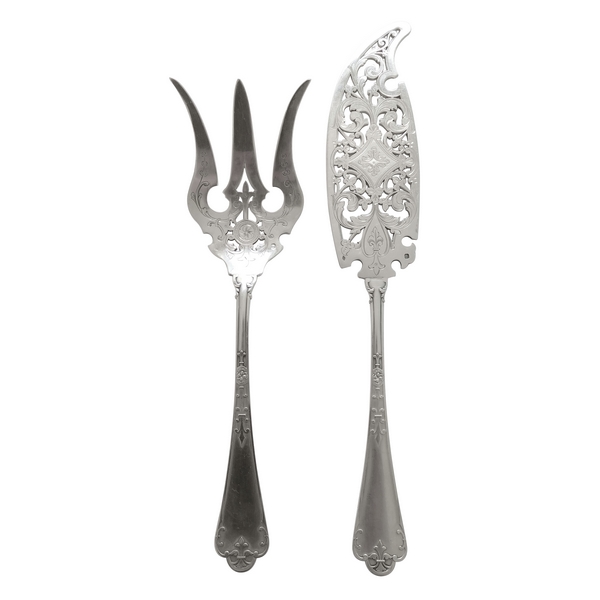 Sterling silver fish serving set, Gothic style, Fer de Lance pattern, silversmith Puiforcat