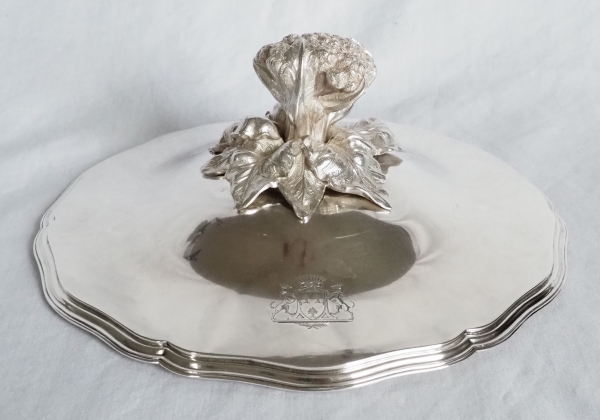 Large sterling silver vegetable dish, coat of arms and crown of count, 19th century circa 1850