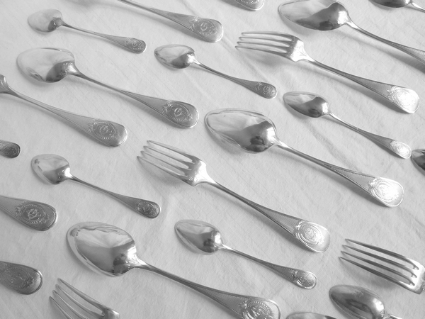 Leon Lapar : Antique French sterling silver flatware, 36 pieces