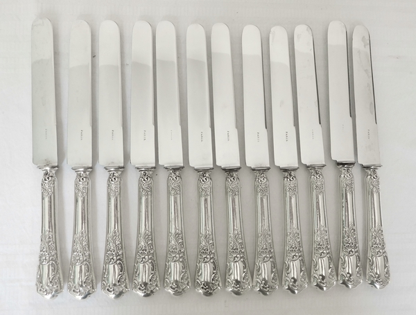Ménagère de 24 couteaux de style Louis XV, argent massif, poinçon Minerve par Henri Lapeyre