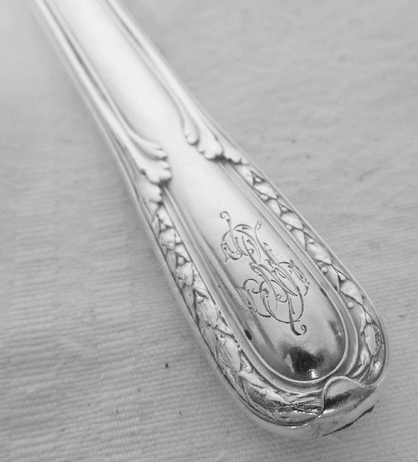 Puiforcat : ménagère de style Louis XVI, modèle Suffren en argent massif 36 pièces, poinçon Minerve