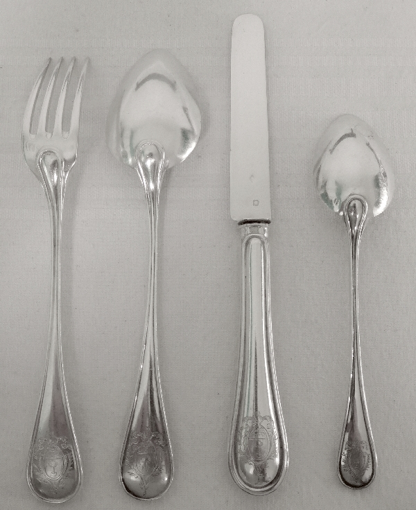 Granvigne : sterling silver flatware for 24 guests, 99 pieces