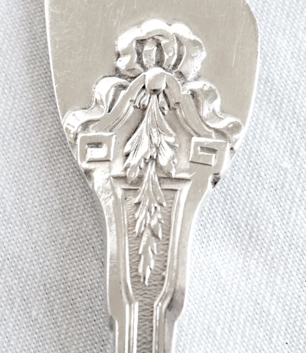 Louis XVI style sterling silver fish flatware for 12 : 24 pieces - silversmith Henin & Cie
