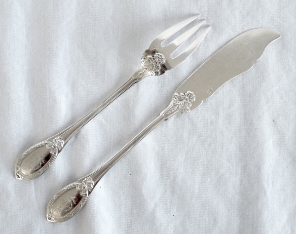 Hénin & Cie : ménagère à poisson en argent massif, 12 couverts de style Louis XVI, poinçon Minerve