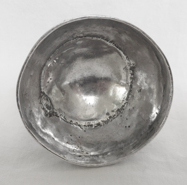 Paire de coquetiers à oeufs d'autruche en argent massif, époque Empire