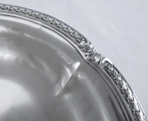 Aucoc : pair of Louis XVI style sterling silver salad bowls