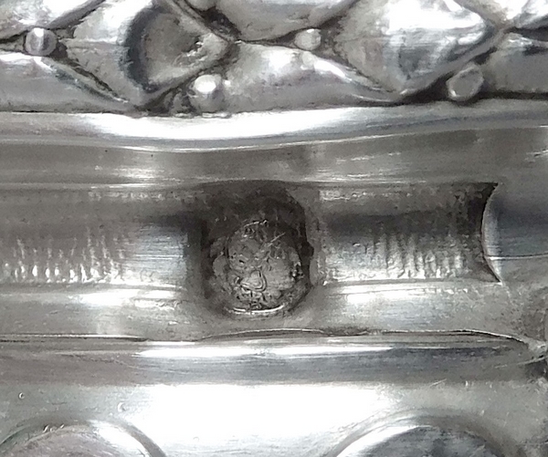 Puiforcat : paire de salières de style Louis XVI en argent massif et vermeil, poinçon Minerve