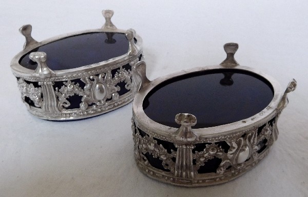 Pair of Louis XVI sterling silver salt cellars - Paris 1783 - 18th century