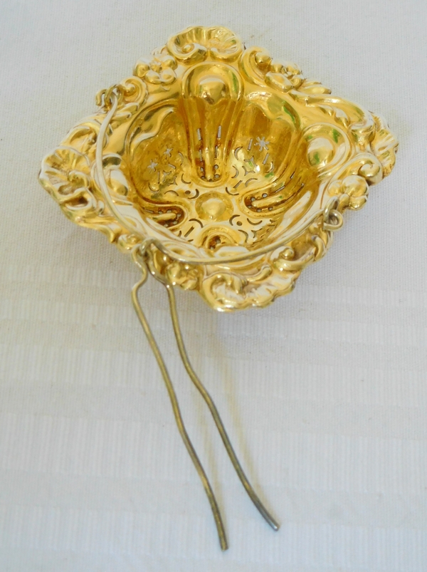 Vermeil tea strainer, Napoleon III production - mid 19th century circa 1860