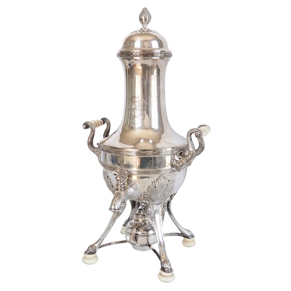 Puiforcat : samovar / fontaine à thé de style Louis XVI en métal argenté