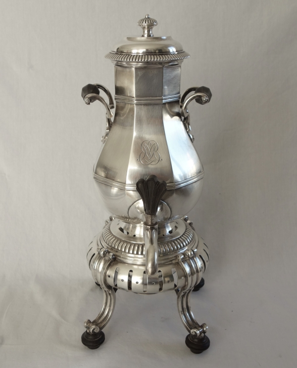 Cardeilhac : samovar / fontaine à thé de style Régence en métal argenté