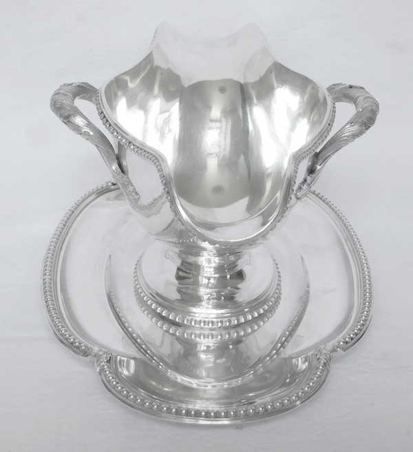 Saucière et sa navette en argent massif, style Louis XVI à rang de perles, poinçon Minerve