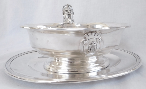 Saucière de style Régence en argent massif, armes de la famille Lannes de Montebello