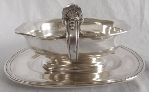 Saucière de style Régence en argent massif, armes de la famille Lannes de Montebello