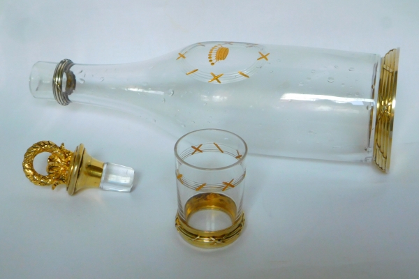 Service à liqueur à couronne de comte en cristal de Baccarat et vermeil, poinçon Minerve - fin XIXe siècle