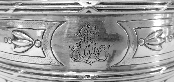 Théière de style Louis XVI en argent massif par Lapar, poinçon Minerve