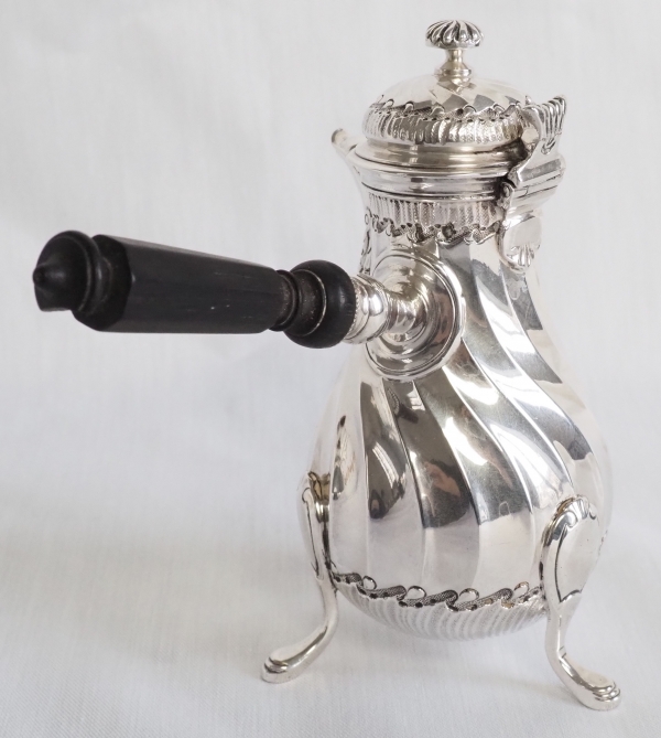 Verseuse à prise latérale / cafetière égoïste de style Louis XV en argent massif - poinçon Minerve