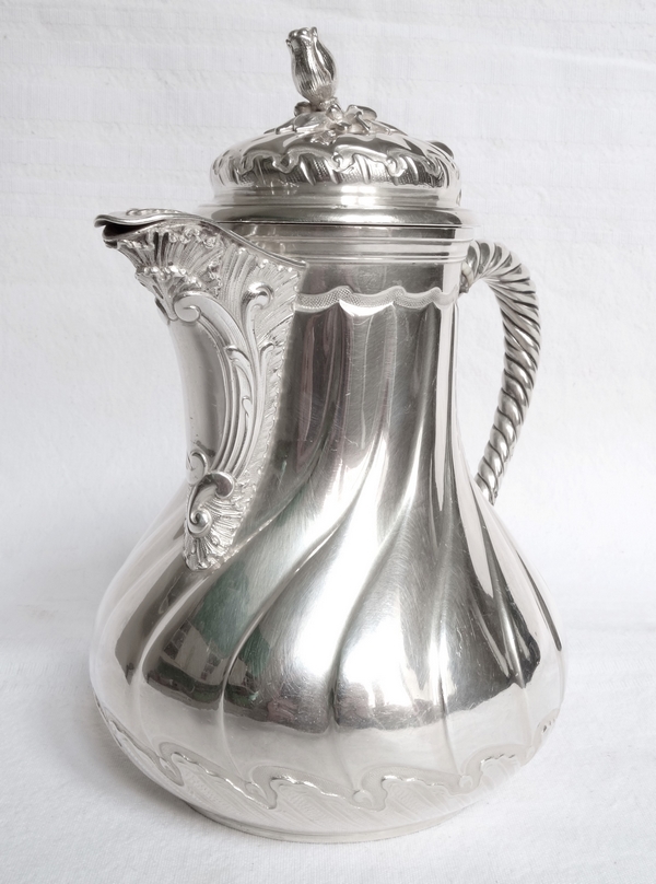 Verseuse / cafetière de Vicomte en argent massif, style Louis XV Rocaille, monogramme SD sous couronne - poinçon Minerve