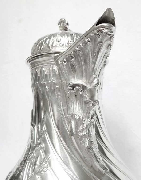 Verseuse cafetière en argent massif Rocaille du Marquis Philpin de Piepape, poinçon Minerve, par Tetard