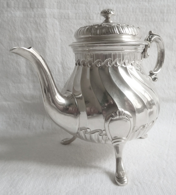 Tetard Frères : sterling silver Louis XV Rococo style teapot for one