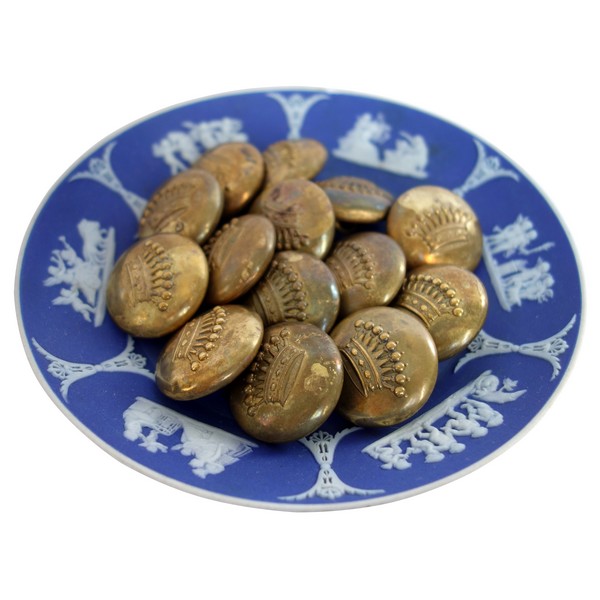 Série de 14 boutons de livrée à couronne de Comte en bronze doré, XIXe siècle