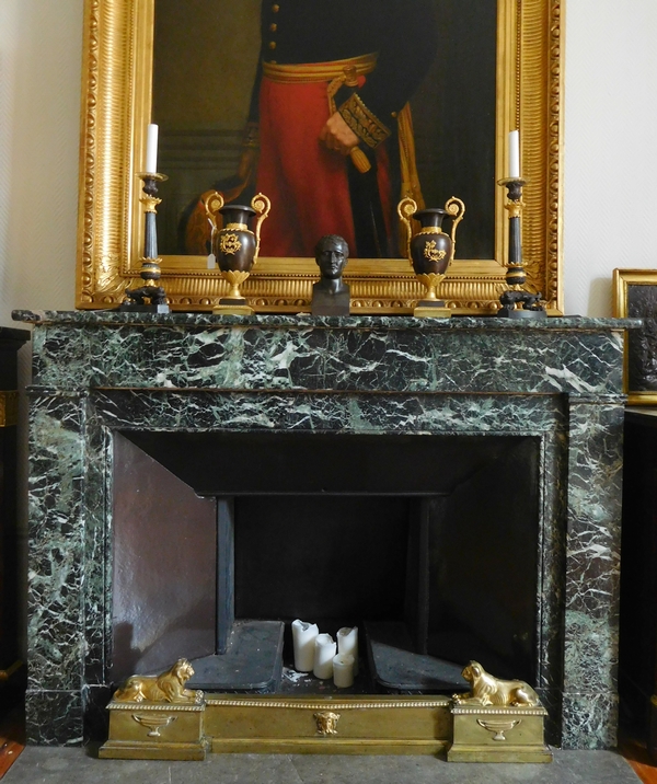 Claude Galle : Empire ormolu mantel bar, France, early 19th century