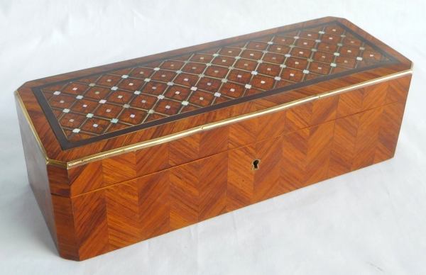 19th century rosewood, amaranth and mother of pearl marquetry gloves box, Napoleon III period