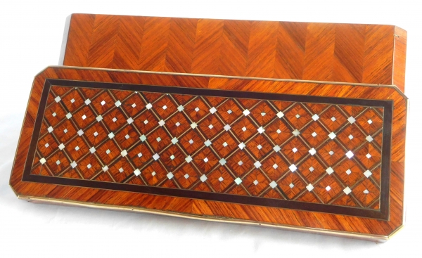19th century rosewood, amaranth and mother of pearl marquetry gloves box, Napoleon III period