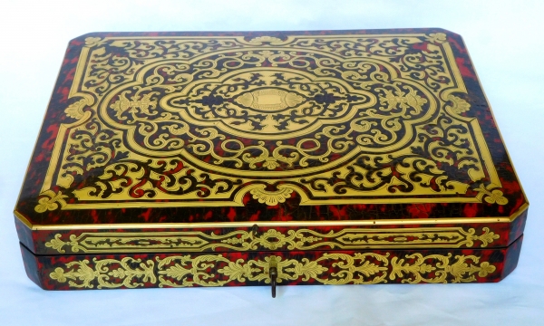 Boulle marquetry (tortoiseshell and brass) gambling box, Louis XIV style, Napoleon III production