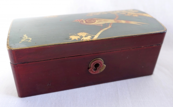 Japanese lacquered wood box, late 19th century - Meiji period