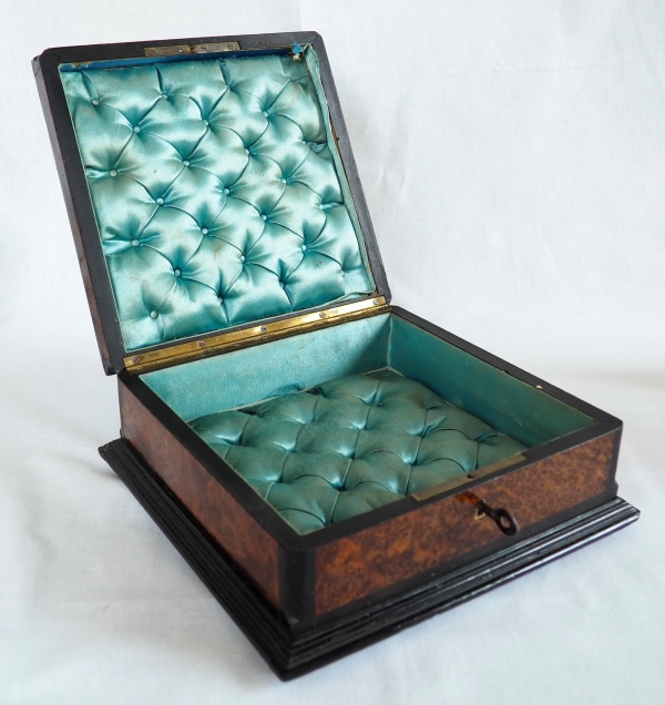 Boite / cassette / coffret à bijoux d'époque Napoléon III en marqueterie
